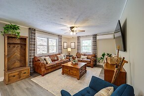 Pet-friendly Boone Vacation Rental w/ Deck!