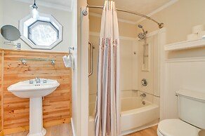 Athol Vacation Rental w/ Mountain Views!