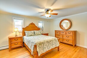 Athol Vacation Rental w/ Mountain Views!