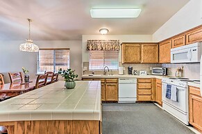 Peaceful Fresno Home, Near Popular Wineries!