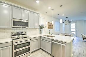 6 Mi to Dtwn Chandler: Newly Built Townhome
