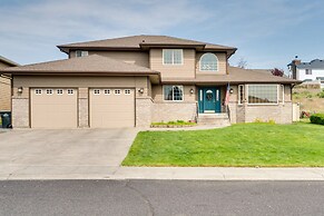 Moses Lake Vacation Rental w/ Hot Tub & Game Room