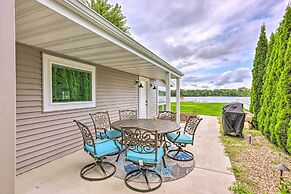 Cascade Lakefront Home: Boat Dock, Fire Pit!