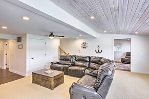 Cascade Lakefront Home: Boat Dock, Fire Pit!