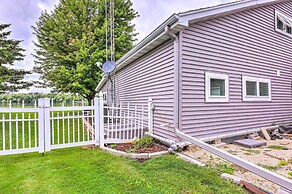 Cascade Lakefront Home: Boat Dock, Fire Pit!