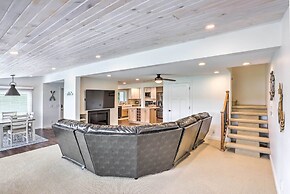 Cascade Lakefront Home: Boat Dock, Fire Pit!