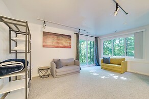 2 Mi to Lake: Modern Harbor Springs Home w/ Grill!