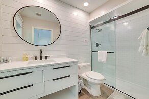 2 Mi to Lake: Modern Harbor Springs Home w/ Grill!