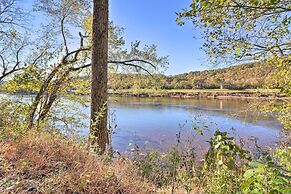 Riverfront 'heaven on the White' w/ Covered Patio!