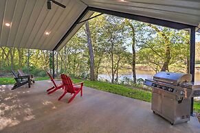 Riverfront 'heaven on the White' w/ Covered Patio!