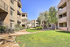 Phoenix Condo w/ Balcony, Pool & Hot Tub Access