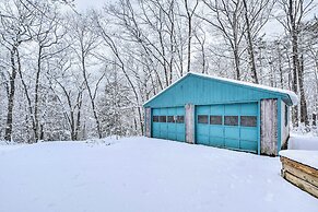 Cozy Waterfront Cottage on Montsweag Bay!