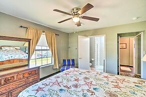 Centrally Located Lawton Home: Dogs Welcome!