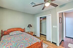 Centrally Located Lawton Home: Dogs Welcome!