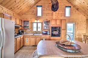Family-friendly Troy Getaway With Furnished Deck!