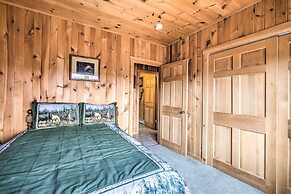 Family-friendly Troy Getaway With Furnished Deck!