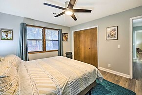 Cozy Holiday Island Home: Hot Tub + Chiminea!