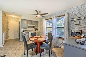 Cozy Holiday Island Home: Hot Tub + Chiminea!