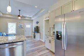 Charming Ocean Isle Beach Home ~ 1 Mi to Beach!