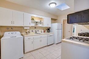 Patio & Yard: Sun City Home Near Casinos