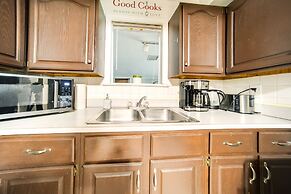 Pet-friendly Mayfield Heights Vacation Rental!