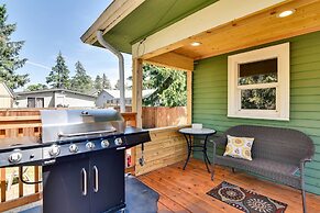 Charming Portland Home, Walk to Light Rail!