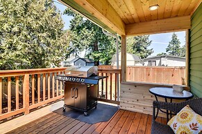 Charming Portland Home, Walk to Light Rail!