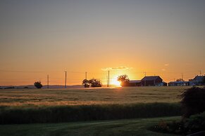 Quiet Elizabethville Home w/ Fire Pit + Views