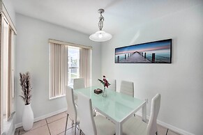 Pool & Fenced Yard: Sebring Retreat