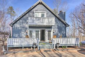 Blue Ridge Retreat w/ Mountain Views & Deck