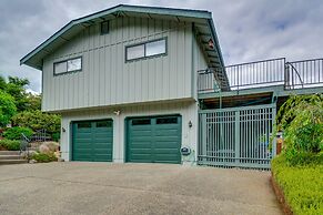 19 Mi to Seattle: Port Orchard Studio w/ Views