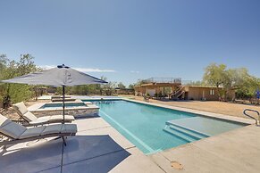 Oro Valley Retreat w/ Pool, Spa & Rooftop Views!