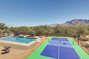 Oro Valley Retreat w/ Pool, Spa & Rooftop Views!