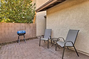 Gilbert Townhome w/ Easy Access to Phoenix!