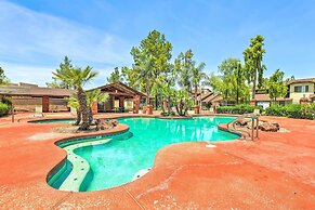 Gilbert Townhome w/ Easy Access to Phoenix!