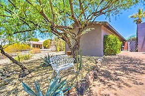 Paradise Valley Cottage Near Hiking Trails!
