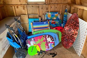 Brigantine Condo w/ Gas Grill - Walk to Beach!