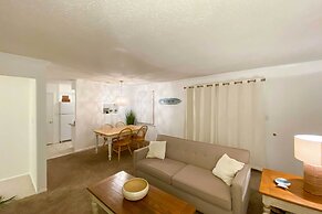 Brigantine Condo w/ Gas Grill - Walk to Beach!