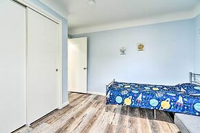 Dearborn Heights Home ~ 16 Mi to Downtown Detroit!