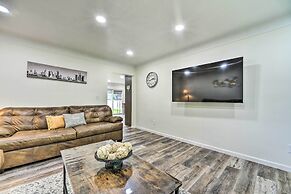 Dearborn Heights Home ~ 16 Mi to Downtown Detroit!