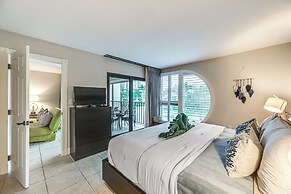 Beachy Marco Island Condo With Resort Amenities!