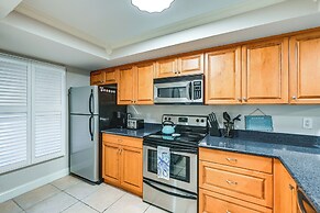 Beachy Marco Island Condo With Resort Amenities!