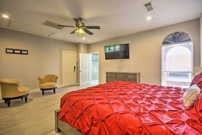 Eado Houston Home, Walk to Convention Center!