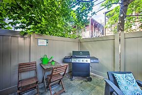 Harrisburg Retreat w/ Deck, Balcony & Grill!