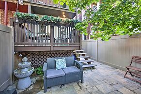 Harrisburg Retreat w/ Deck, Balcony & Grill!