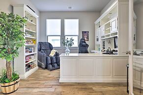 Upscale Austin Area Escape: Families Welcome!