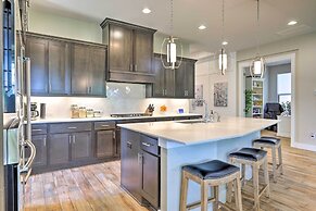 Upscale Austin Area Escape: Families Welcome!