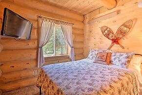 Chic Fairplay Cabin With Deck & Mountain Views!
