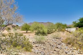 Walk to Trails: Mtn-view Mesa Getaway w/ Gril