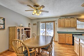 Cozy White Pine Home - 10 Mi to Porcupine Mtn